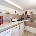 Reizendes Nur 350 Meter Zum Sandstrand Mit Meerblick, Grill, Waschmaschine Appartement