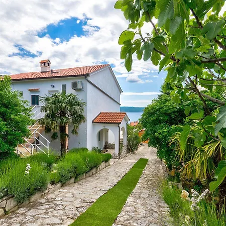 Reizendes Nur 350 Meter Zum Sandstrand Mit Meerblick, Grill, Waschmaschine * Crikvenica